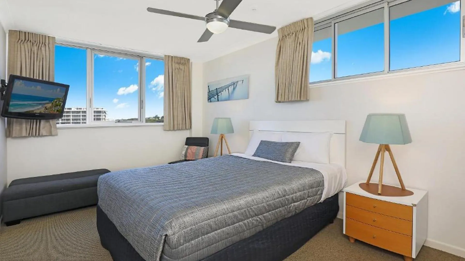 ***  Elouera Tower Aparthotel Maroochydore Australia