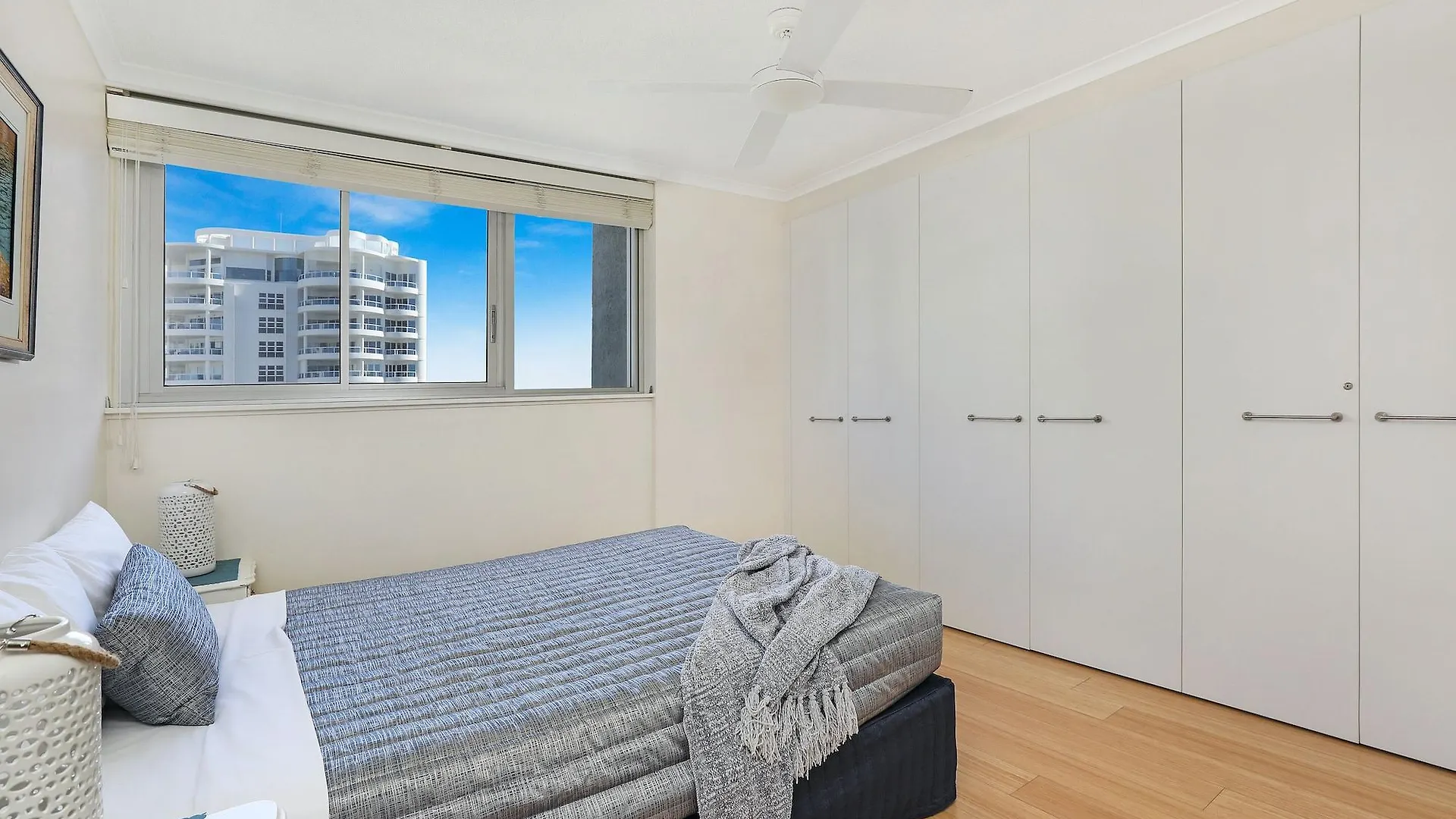 Elouera Tower Aparthotel Maroochydore