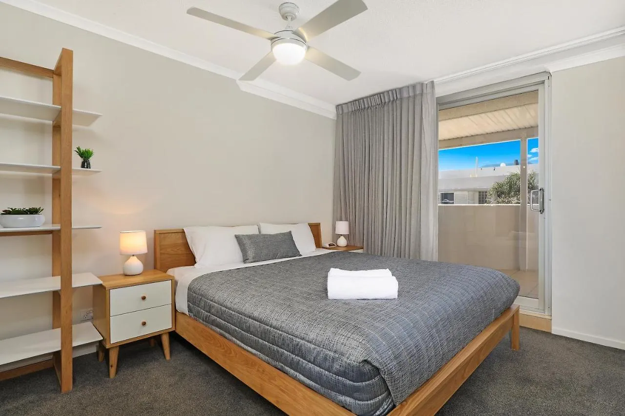 Elouera Tower Aparthotel Maroochydore 3*,  Australia